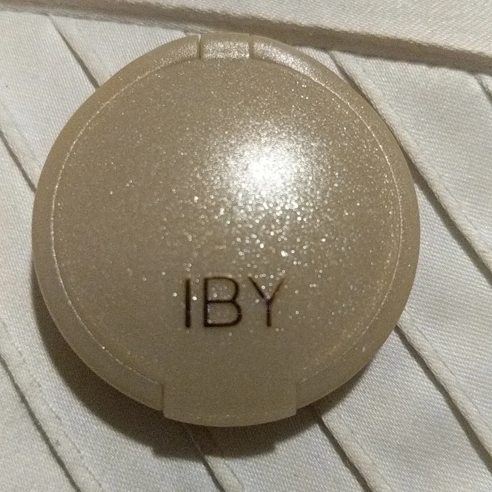 NWT IBY 